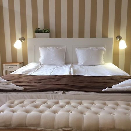 Art Hotel Varna Dış mekan fotoğraf