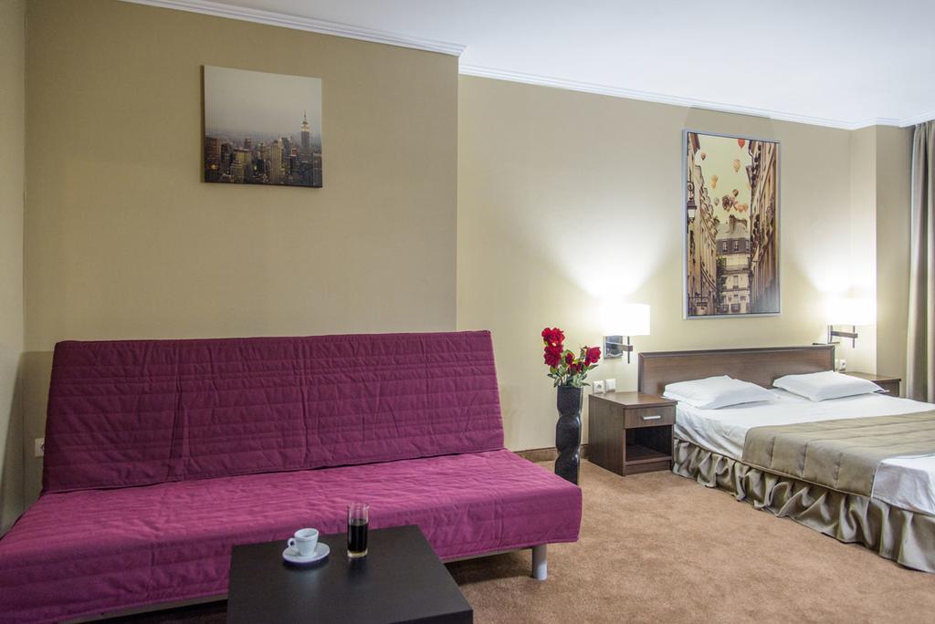 Art Hotel Varna Dış mekan fotoğraf