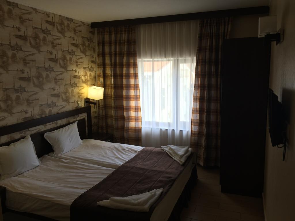 Art Hotel Varna Dış mekan fotoğraf