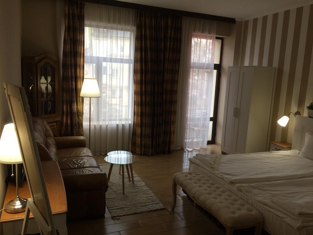 Art Hotel Varna Dış mekan fotoğraf