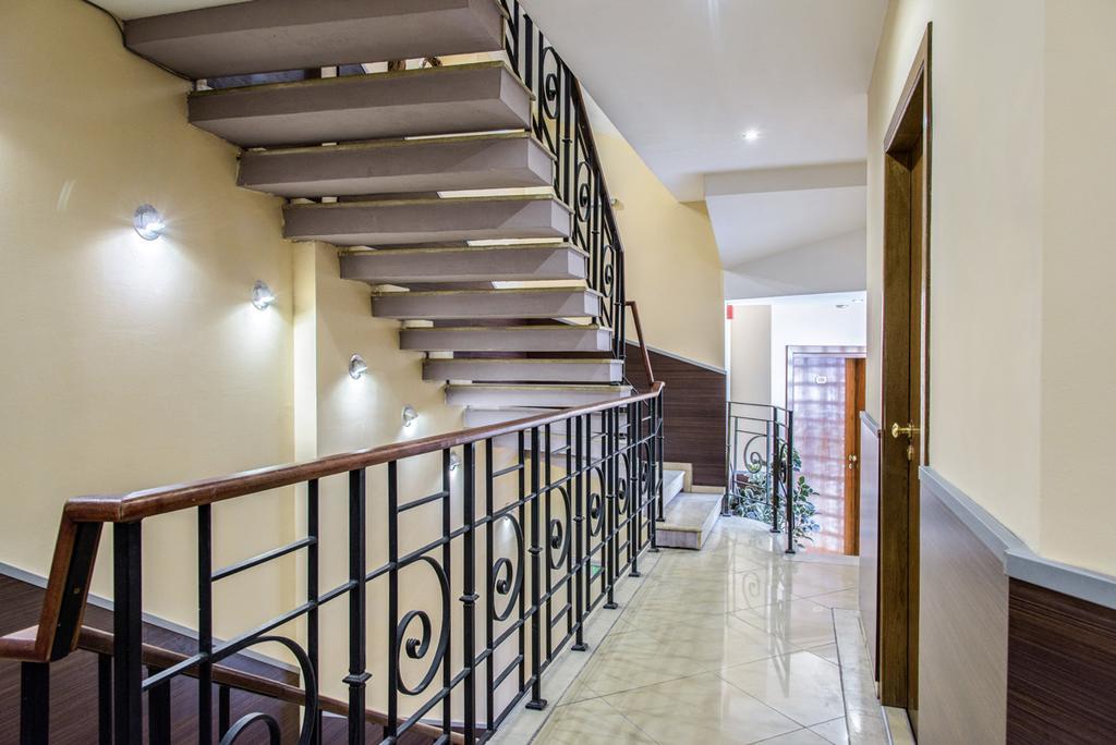 Art Hotel Varna Dış mekan fotoğraf